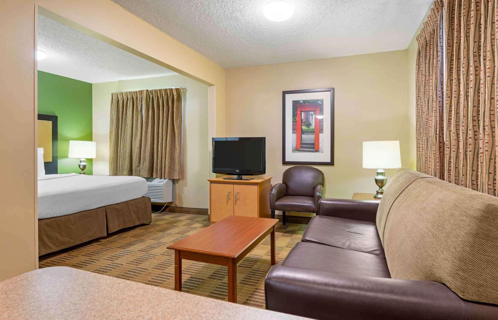 Extended Stay America Suites - Cleveland - Middleburg Heights Esterno foto