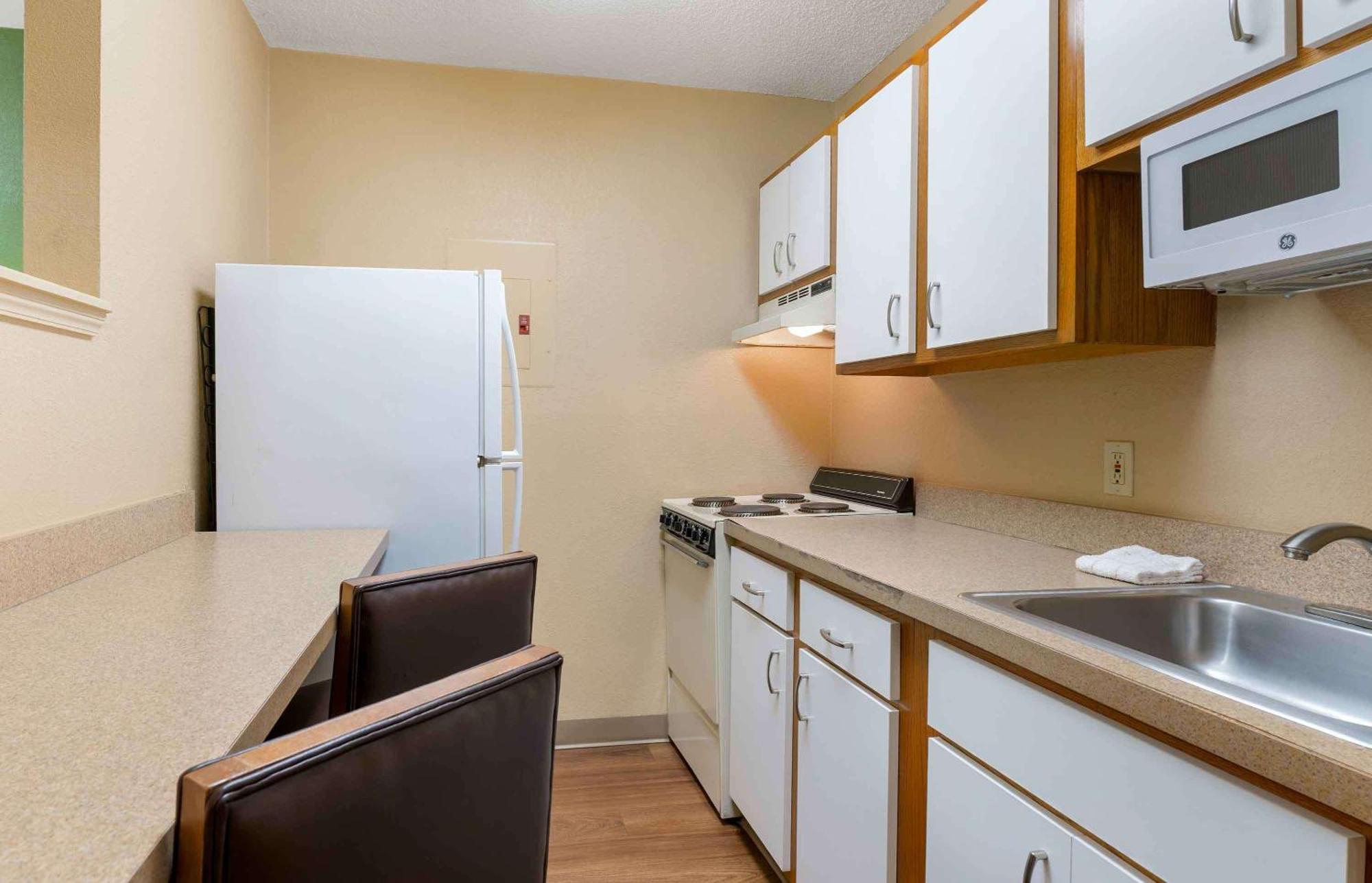 Extended Stay America Suites - Cleveland - Middleburg Heights Esterno foto