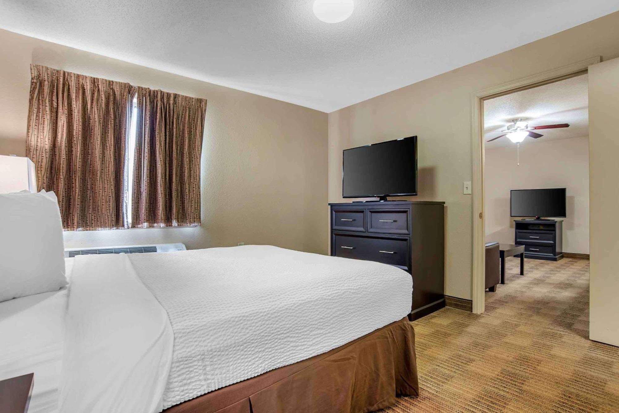 Extended Stay America Suites - Cleveland - Middleburg Heights Esterno foto